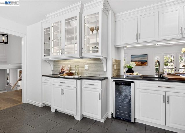 976 Richard Ln, Danville, CA 94526