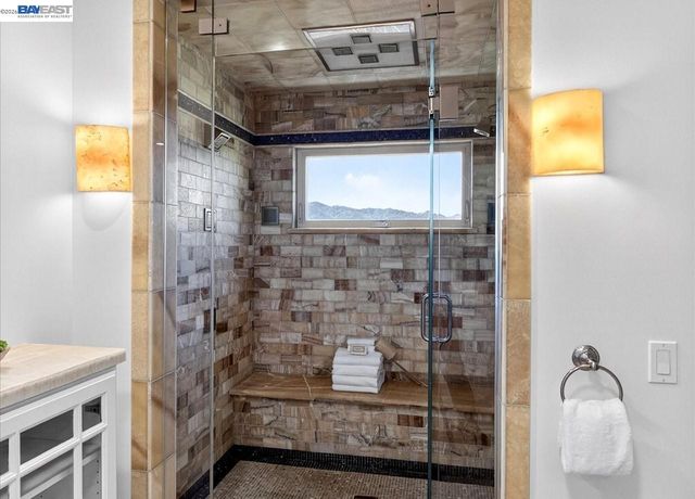 976 Richard Ln, Danville, CA 94526