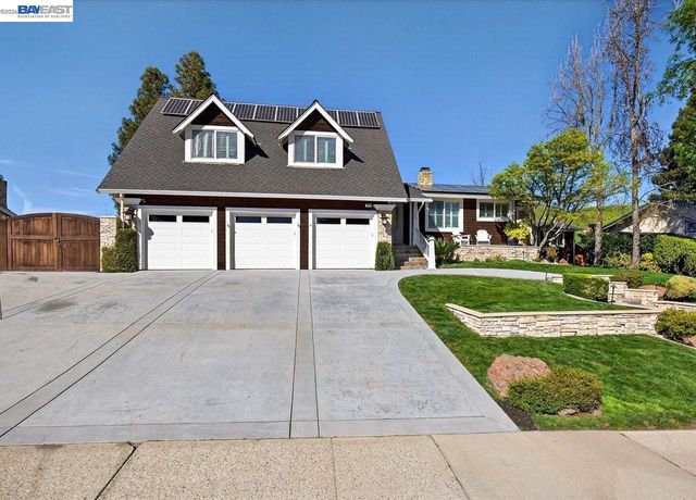 976 Richard Ln, Danville, CA 94526