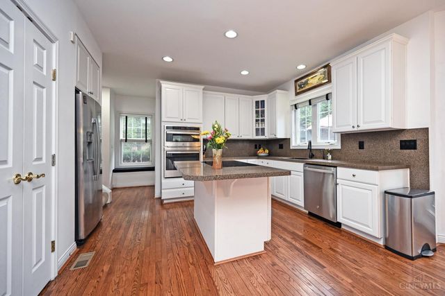 4008 Miami Road, Mariemont, OH 45227