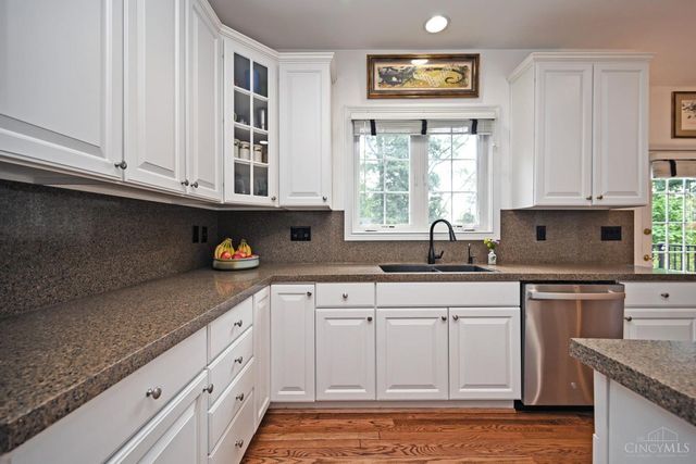 4008 Miami Road, Mariemont, OH 45227