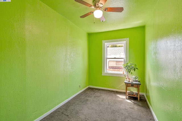 37373 3rd St, Fremont, CA 94536