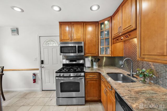 50 Ernest Street, Nutley, NJ 07110