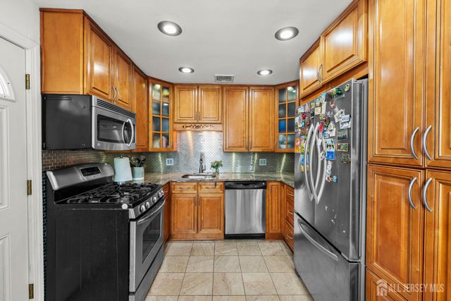 50 Ernest Street, Nutley, NJ 07110