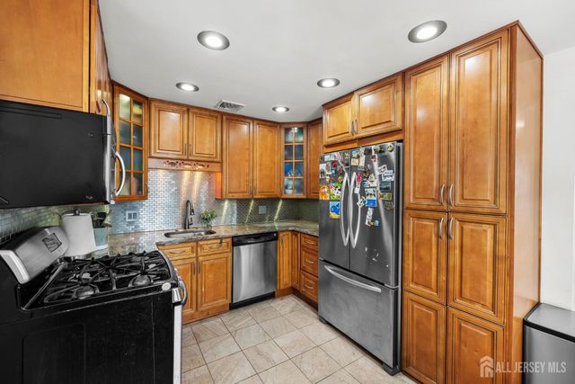 50 Ernest Street, Nutley, NJ 07110