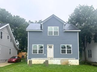 310 W Hickman Street, Winchester, KY 40391