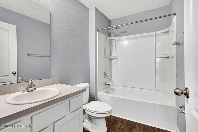 1967 PEBBLE POINT Drive, Green Cove Springs, FL 32043