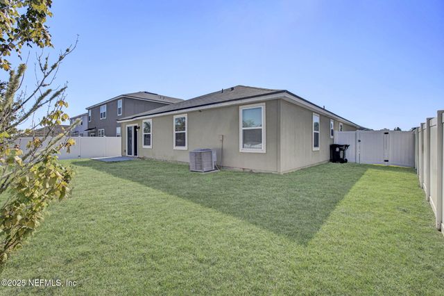 1967 PEBBLE POINT Drive, Green Cove Springs, FL 32043