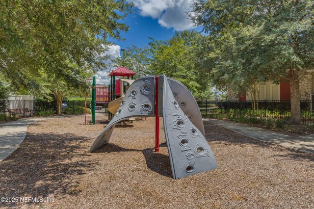 1967 PEBBLE POINT Drive, Green Cove Springs, FL 32043