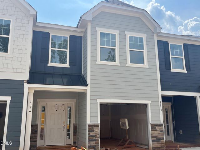 1315 Hammond Drive, Mebane, NC 27302