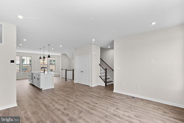 19678 SEPIA SQ, Ashburn, VA 20147