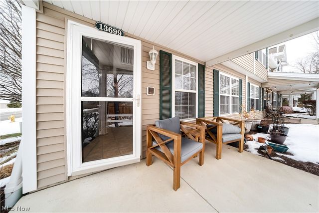 13699 Woodcroft, North Royalton, OH 44133