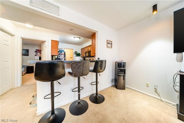 13699 Woodcroft, North Royalton, OH 44133