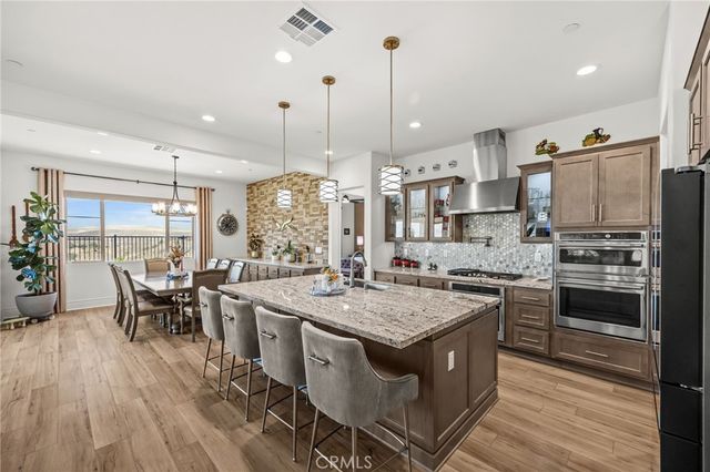 11536 Arch Hill, Corona, CA 92883
