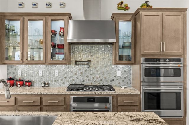 11536 Arch Hill, Corona, CA 92883