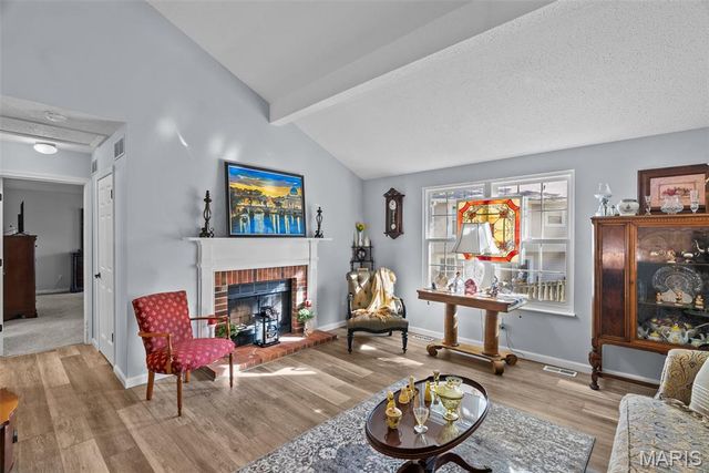 13312 Wood Chapel Drive, St Louis, MO 63141