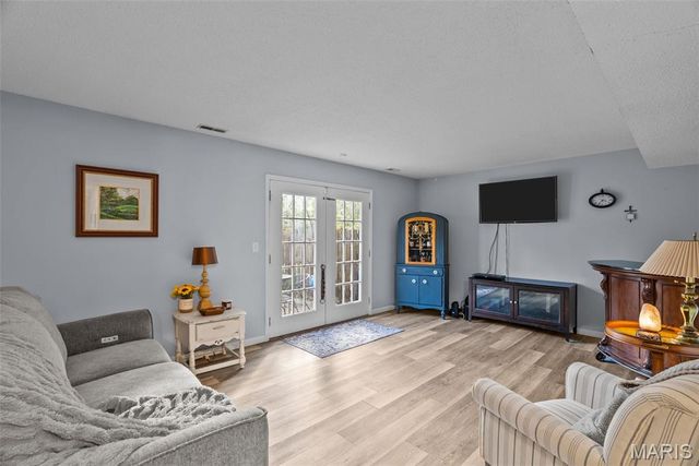 13312 Wood Chapel Drive, St Louis, MO 63141