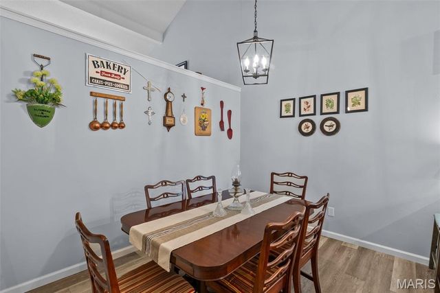 13312 Wood Chapel Drive, St Louis, MO 63141