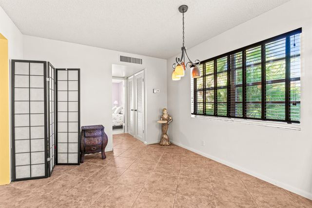 410 Saxony I, Delray Beach, FL 33446