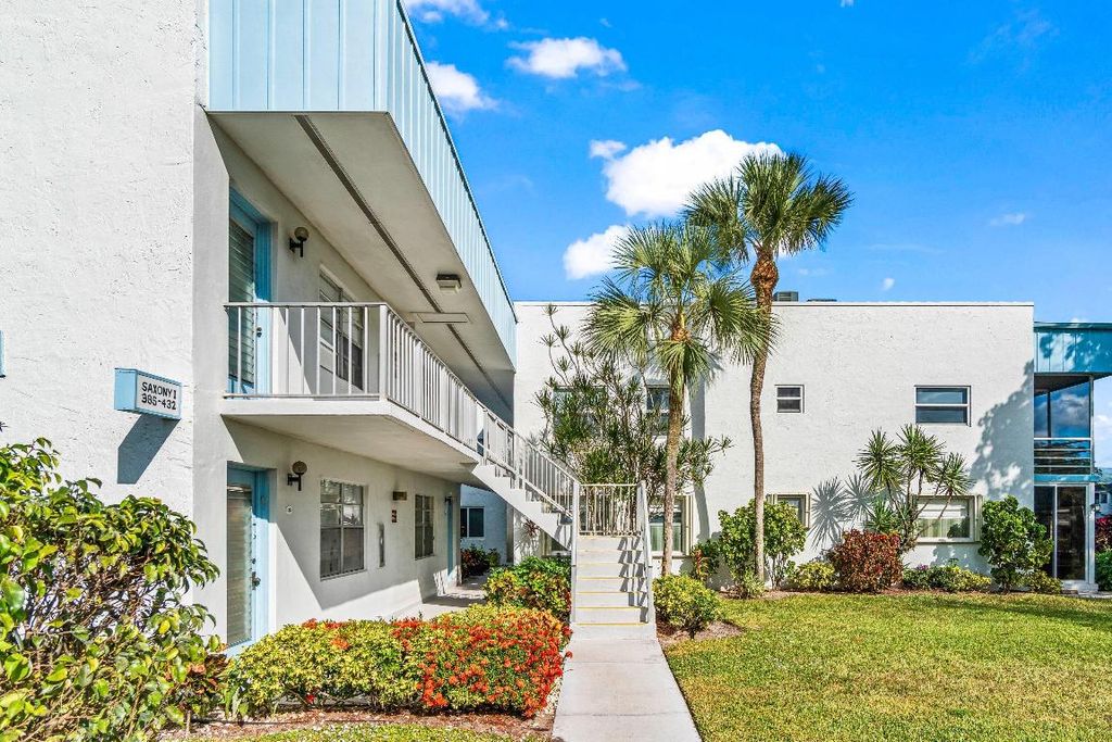 Image 37 of property listing at 410 Saxony I, Delray Beach, FL 33446