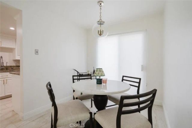 251 W Dryden Street 5, Glendale, CA 91202