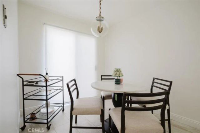251 W Dryden Street 5, Glendale, CA 91202