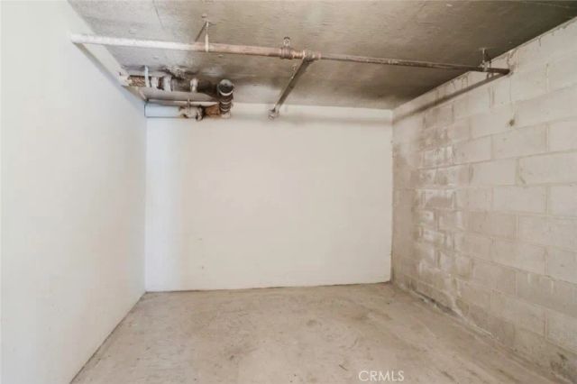 251 W Dryden Street 5, Glendale, CA 91202