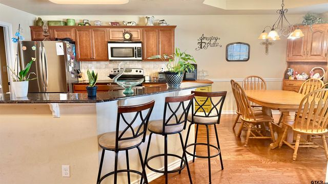 421 CUMBERLAND RD UNIT 404, Tyler, TX 75703