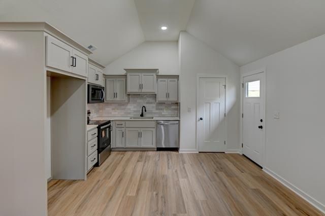 709 N Pearl Street, Independence, MO 64050