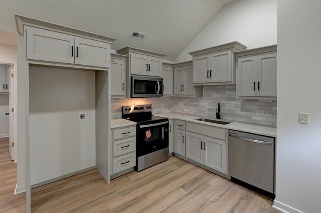 709 N Pearl Street, Independence, MO 64050
