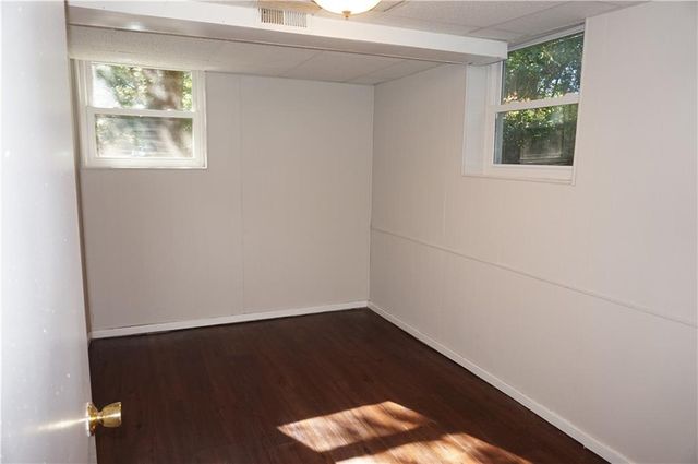 2477 Creekview SW Drive, Marietta, GA 30008