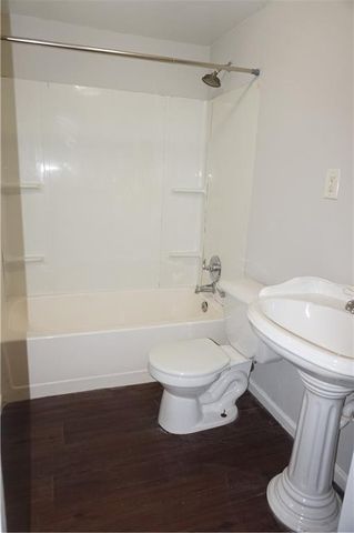 2477 Creekview SW Drive, Marietta, GA 30008