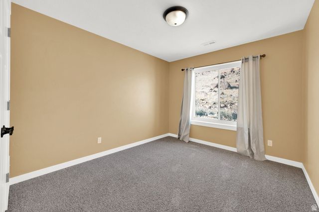 2551 E PATRIOT DR, Eagle Mountain, UT 84005