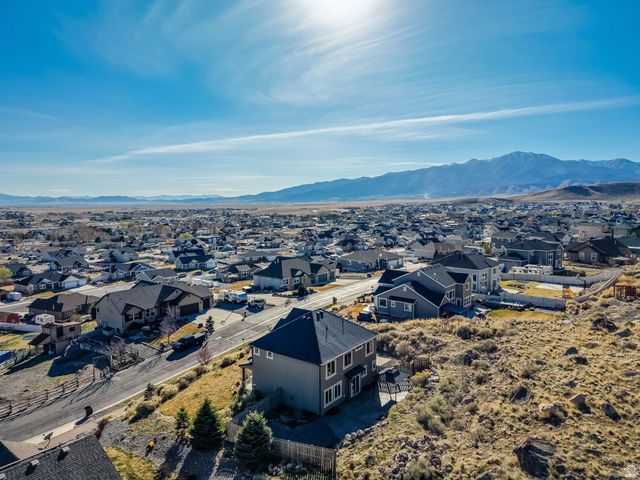 2551 E PATRIOT DR, Eagle Mountain, UT 84005