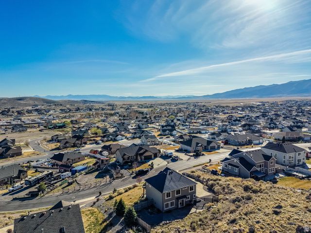 2551 E PATRIOT DR, Eagle Mountain, UT 84005