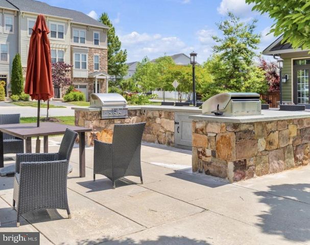 923 THURSTON LN, Glen Burnie, MD 21060