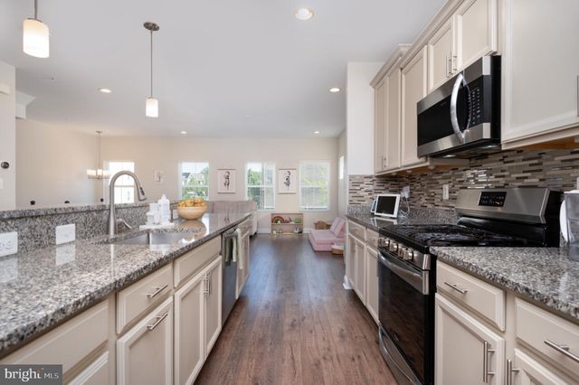 923 THURSTON LN, Glen Burnie, MD 21060