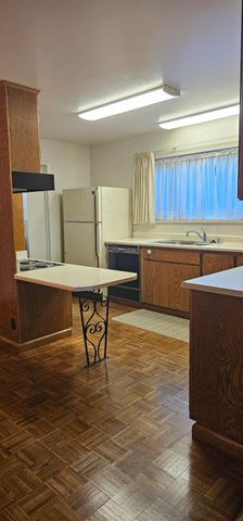 2655 Marquette Dr, Sacramento, CA 95826