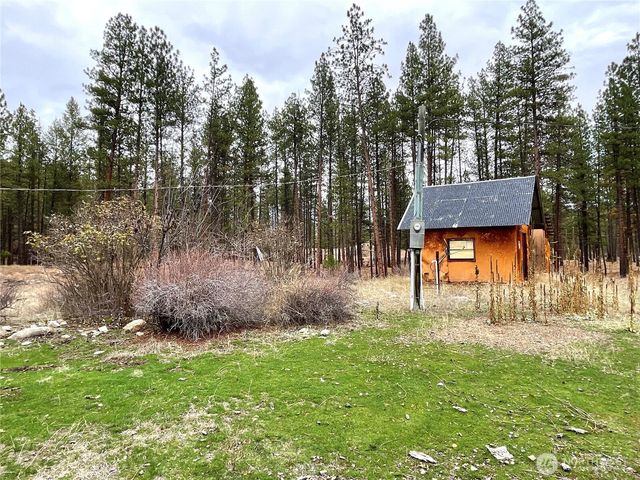 27 Gooseberry Way, Tonasket, WA 98855