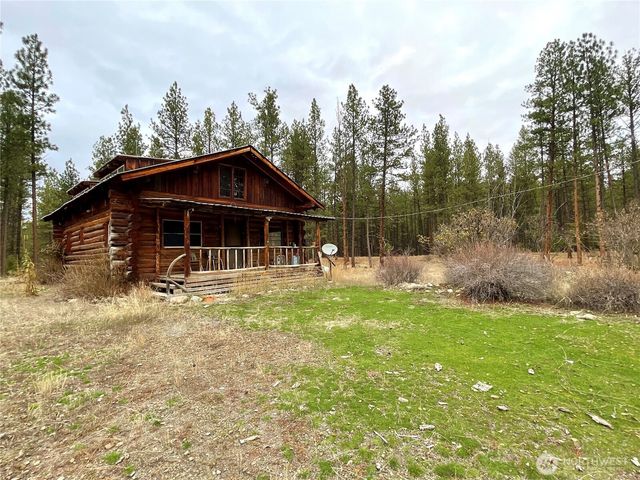 27 Gooseberry Way, Tonasket, WA 98855