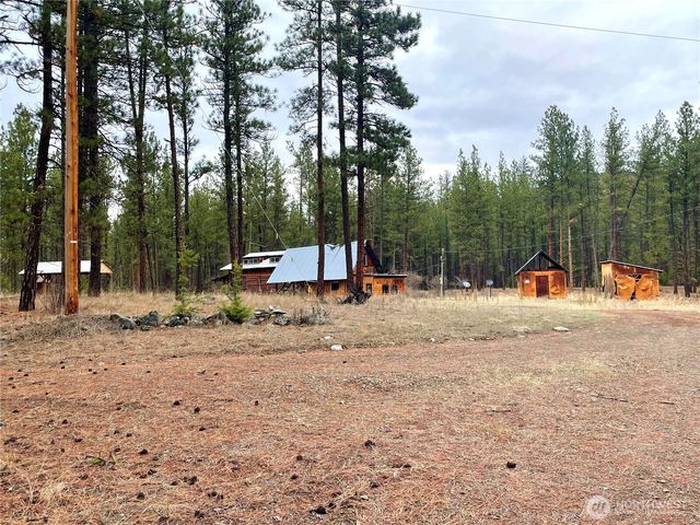 27 Gooseberry Way, Tonasket, WA 98855