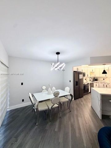 5800 Camino Del Sol 306, Boca Raton, FL 33433