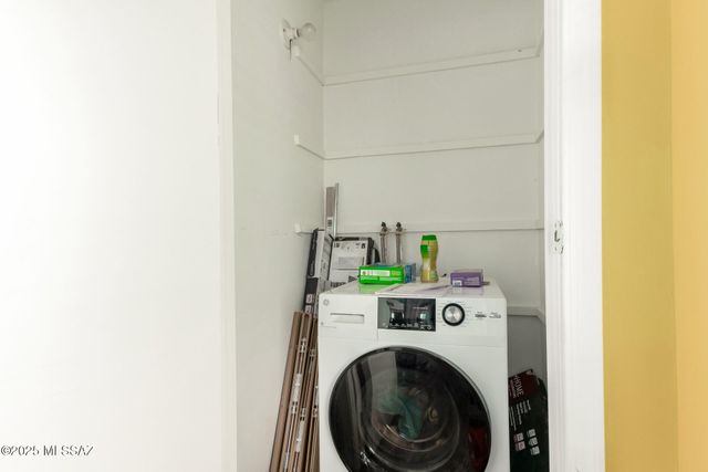 5856 W Lazy Heart Street, Tucson, AZ 85713