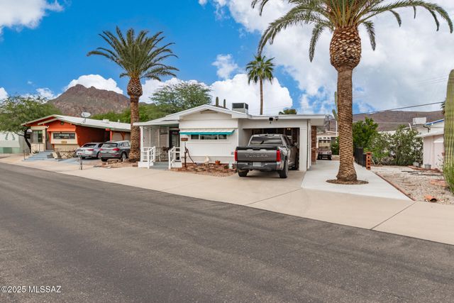 5856 W Lazy Heart Street, Tucson, AZ 85713