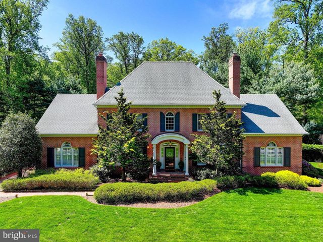 3 CHILHOWIE CT, Cockeysville, MD 21030