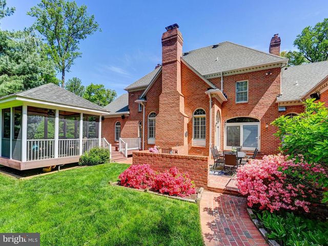 3 CHILHOWIE CT, Cockeysville, MD 21030