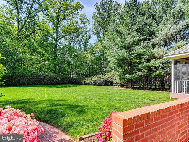 3 CHILHOWIE CT, Cockeysville, MD 21030