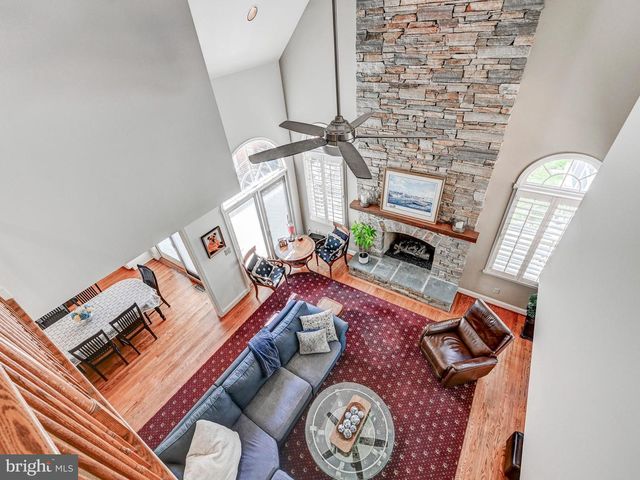 3 CHILHOWIE CT, Cockeysville, MD 21030
