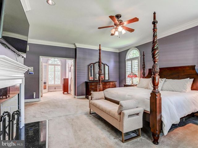 3 CHILHOWIE CT, Cockeysville, MD 21030
