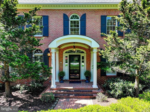 3 CHILHOWIE CT, Cockeysville, MD 21030